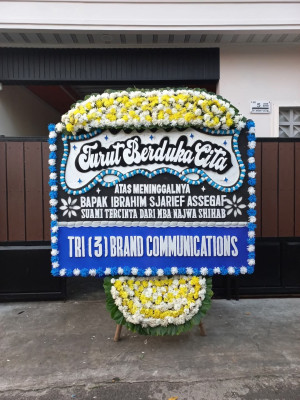 Papan Bunga Duka di Kameloh Baru